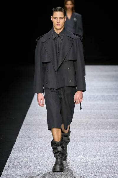 Look 57